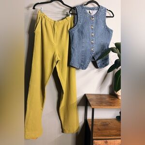 Vintage Wool Crêpe Chartreuse Pleated Trousers | High Waist Tailored | Size 16